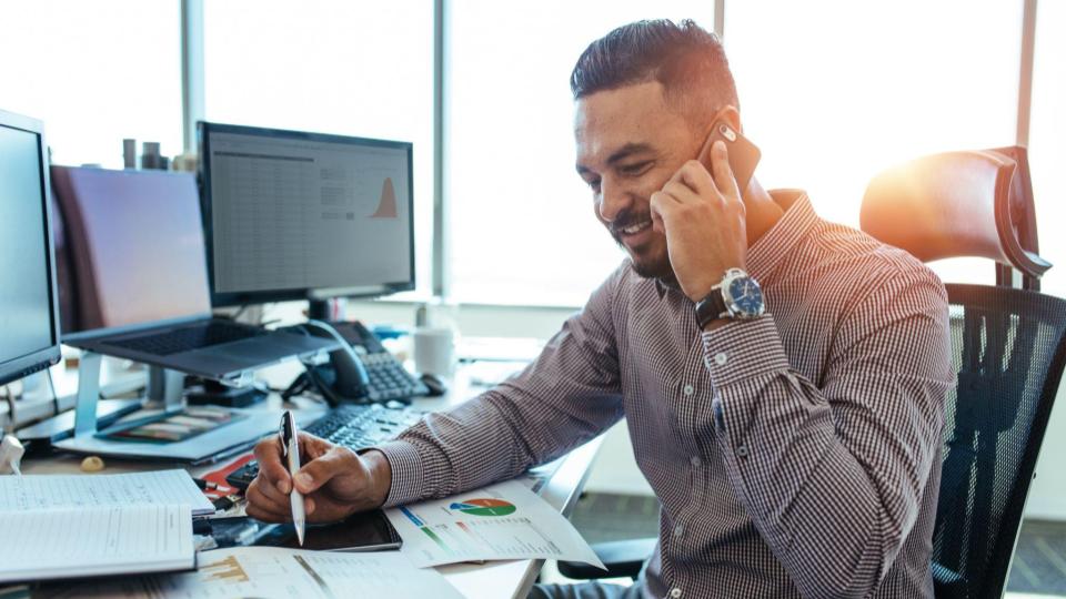 A Guide To The Best Revenue Forecasting Models in 2025
